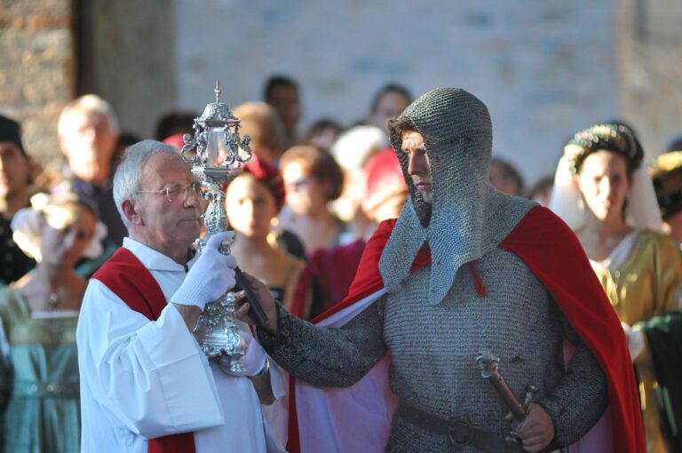 Montone – Eventi, torna la “Donazione della Santa Spina”