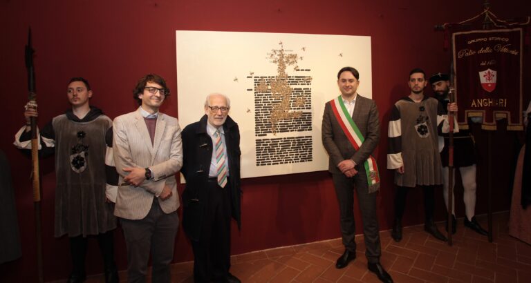 Inaugurata la mostra “Emilio Isgrò per la Battaglia di Anghiari di Leonardo”