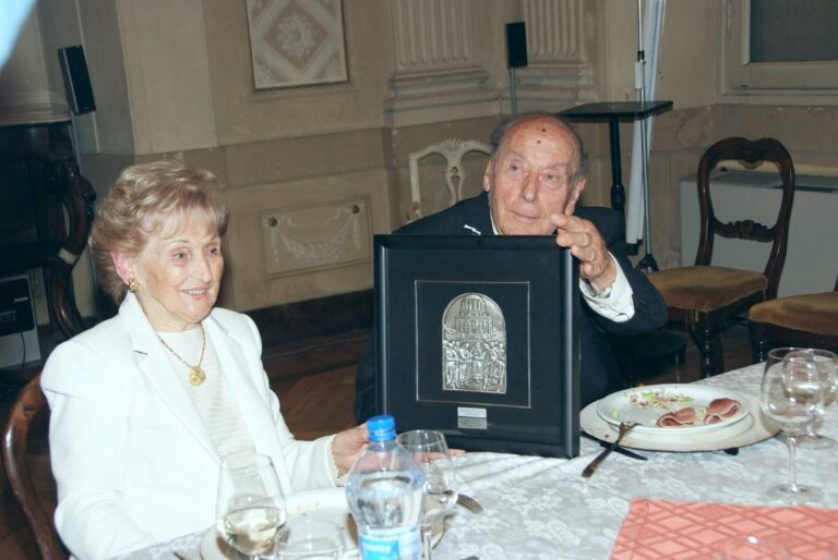 Nozze di ferro: settanta anni di matrimonio per Franco Bani e Anna Perugini, un evento da record festeggiato in famiglia