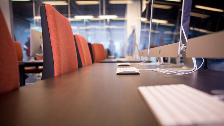 Università dell’Età Libera, ripartiti i corsi per 60. L’attività è portata avanti con lezioni via streaming