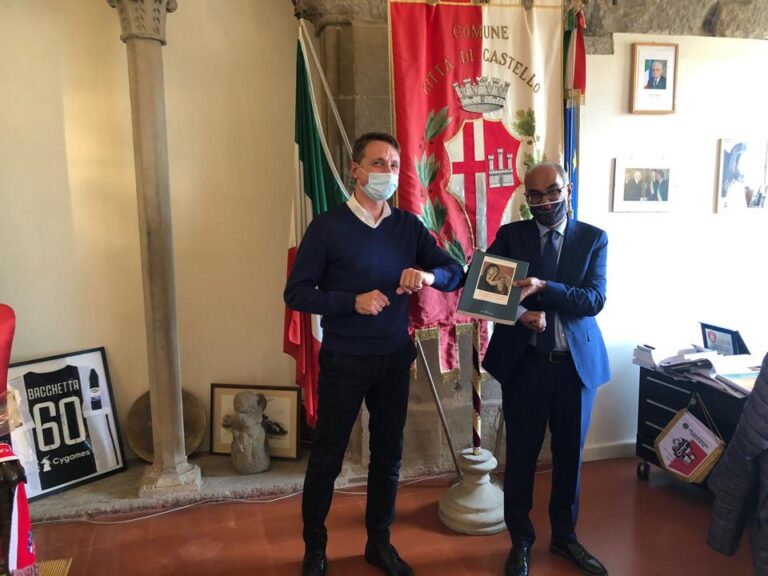 Il sindaco Luciano Bacchetta ha ricevuto, nella residenza comunale, il neo presidente di confindustria Altotevere Raoul Ranieri