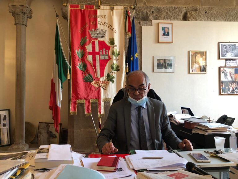 Covid 19 a Città di Castello: Bacchetta “oggi 6 nuovi positivi e 2 guariti. Nel nostro territorio numeri ancora bassi, serve dare messaggi rassicuranti, ma vietato abbassare la guardia”