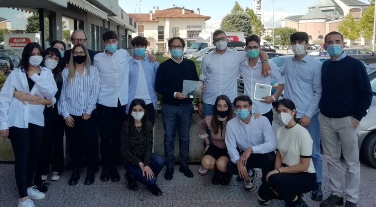 Il video “Baskin” dei ragazzi del Campus Da Vinci di Umbertide si è aggiudicato il titolo di miglior lavoro nella prima edizione del “Gran Premio di giornalismo radiotelevisivo Junior dell’Umbria”