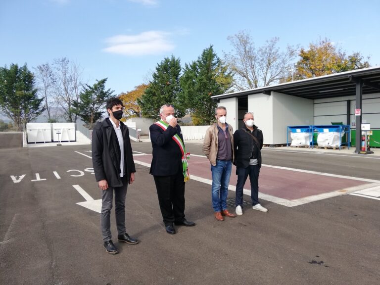 Inaugurato il nuovo centro di raccolta di Sansepolcro