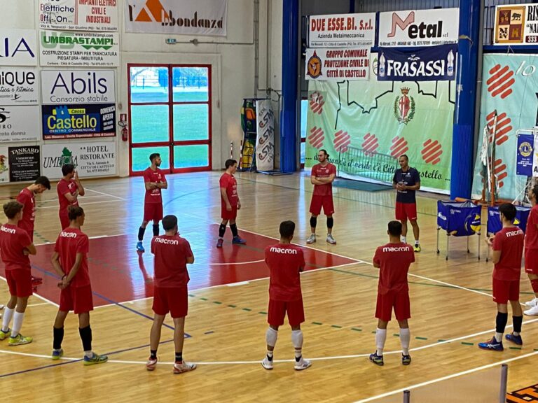 Pallavolo Città di Castello: campionati di serie B rinviati a gennaio, il commento di dirigenti, tecnici e giocatori biancorossi