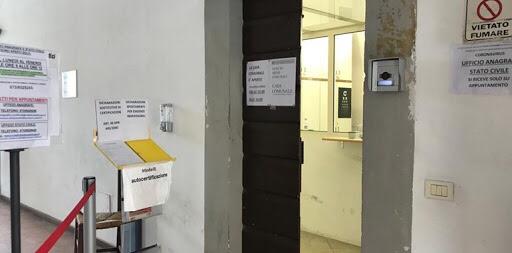Oggi riapre al pubblico l’ufficio anagrafe