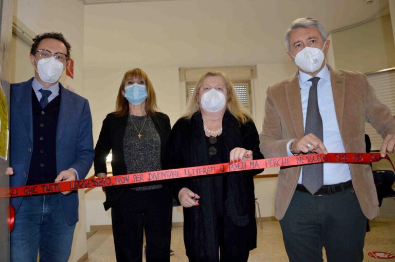 Inaugurata la Biblioteca dell’istituto Patrizi Baldelli Cavallotti: libri, riviste, giornali e musica a portata di un click