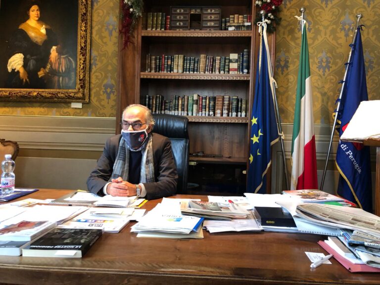 Provincia Perugia: gli auguri di Natale del Presidente Luciano Bacchetta