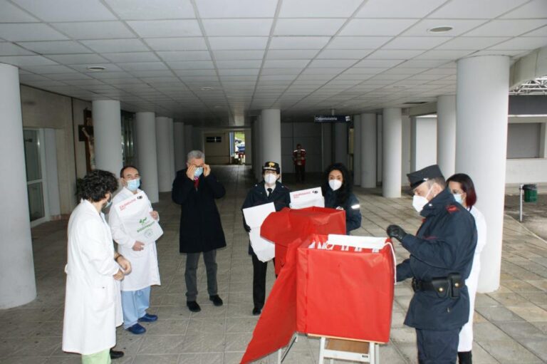 Usl Umbria 1: Befana in divisa all’ospedale di Città di Castello