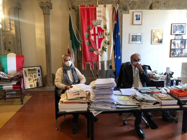 Covid-19 a Città di Castello: Bacchetta “ieri 11 guariti e 26 nuovi positivi. 2 ospiti della Muzi Betti trasferiti in via precauzionale all’ospedale, dal reparto Covid della struttura”