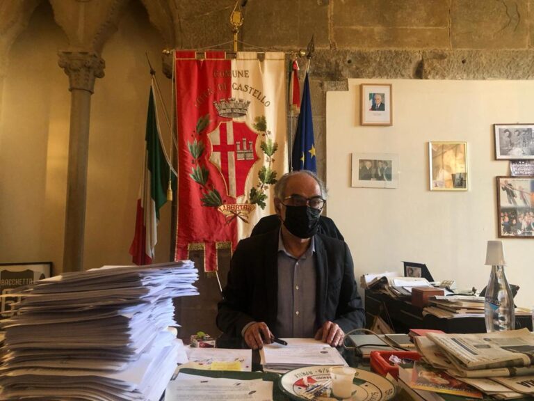 Covid-19 a Città di Castello: Bacchetta: “ieri 6 nuovi positivi a fronte di 21 guariti”. “Tutti gli anziani ospiti di Muzi Betti che hanno avuto necessità di ricovero sono rimasti nel nostro ospedale, fatto importante e doveroso”