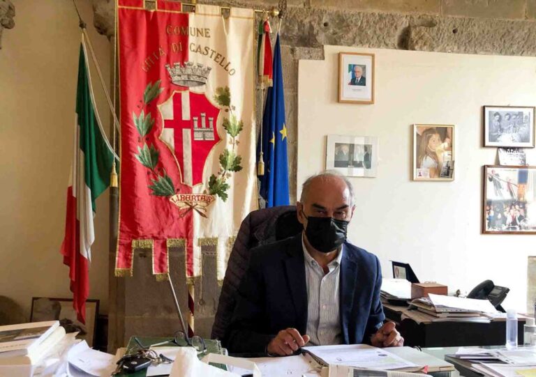 Covid 19; Bacchetta: “il Covid si conferma imprevedibile, ieri otto nuovi positivi e cinque guariti, non pensiamo di essere già fuori dalla pandemia e continuiamo a rispettare le prescrizioni”