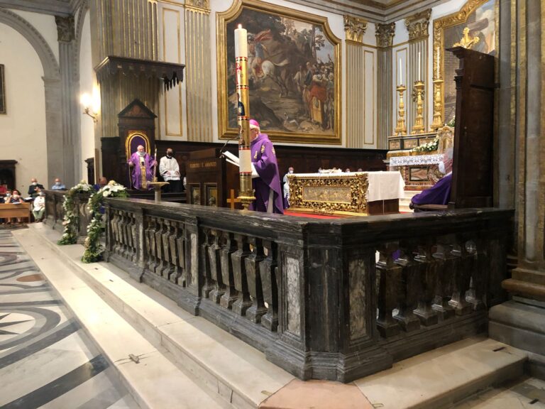 Messa di suffragio Mons Ivo Baldi Gaburri. Bacchetta: “la presenza del cardinale Gualtiero Bassetti, dei vescovi umbri, del clero, dei fedeli, è il gesto concreto di affetto nei confronti di un grande vescovo”