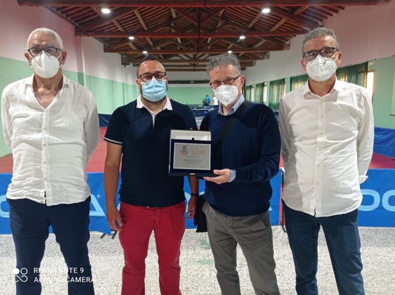San Giustino – Il riconoscimento del Comune alle stelle sportive del territorio Premiati Chiasserini, Bologni, Pieracci, Volpi, Quartucci e Tennis Tavolo Edera Amicis