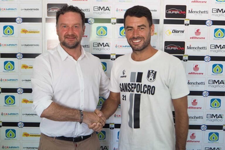 Marco Croce è un nuovo giocatore del Sansepolcro. Il centrocampista vestirà la maglia bianconera dopo una lunga esperienza nei campionati professionistici