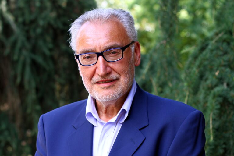 Mario Checcaglini, al via la campagna di ascolto tra i cittadini. Il candidato a Sindaco di Anghiari Unita tra la gente. Il primo incontro il 20 agosto a San Leo