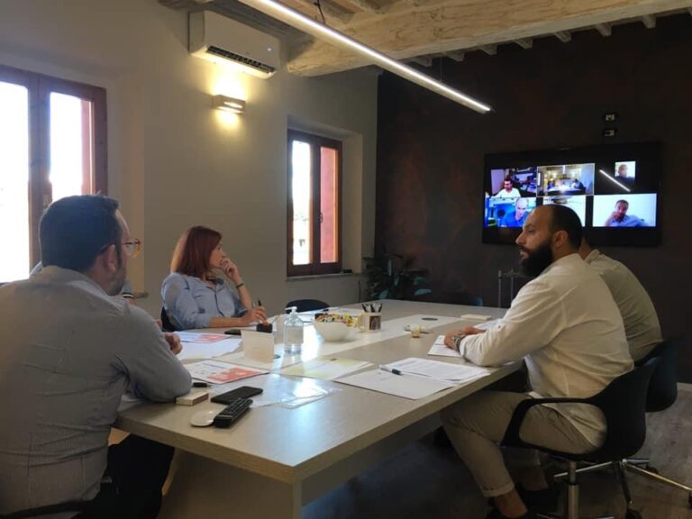 Dinamo Lab, incubatore per start-up innovative  ha recentemente stipulato una partnership strategica con Faster Capital, incubatore/acceleratore di startup con sede a Dubai
