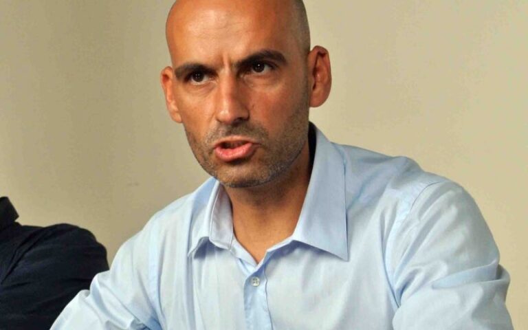 “Castello Cambia: Secondi segua l’esempio di Bassini e si dimetta”