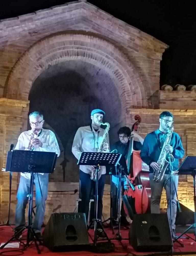 Il festival Experimenta si conclude con il successo travolgente di “The Supersax Locomotive”