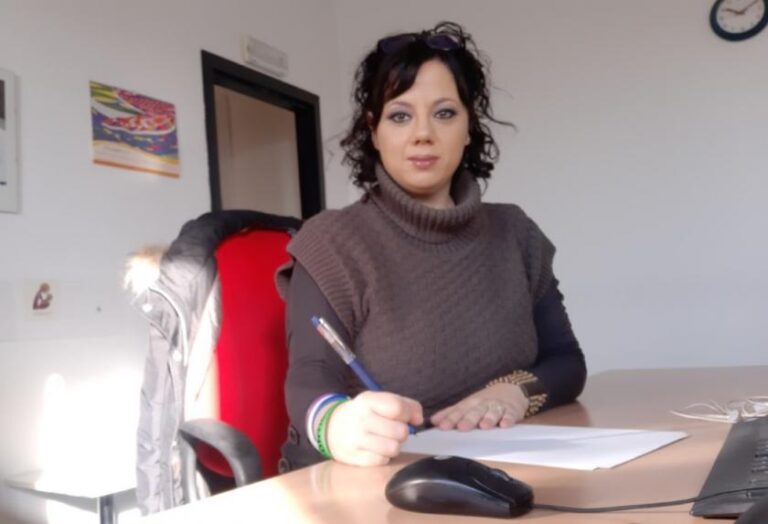 Manuela Puletti (Lega) “sicurezza, imprese e partite iva al primo posto, il lavoro va tutelato, lo faremo. Partecipate, risorsa importante, ma vogliamo trasparenza. Sicurezza, più video sorveglianza, armeremo il corpo di Polizia Municipale”