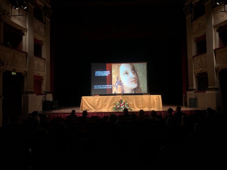 Pinacoteca comunale di Città di Castello. Anteprima Mostra Raffaello. Svelato manifesto con il San Sebastiano dello Stendardo restaurato e le opere che arriveranno per l’esposizione