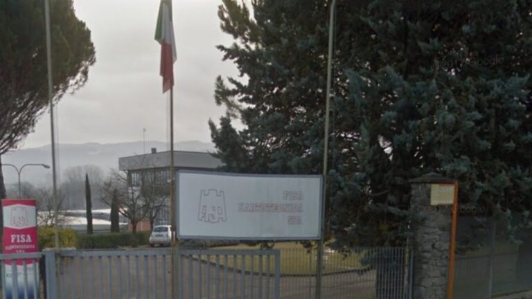 Dipendenti ex Fisadorelli: sindacati e lavoratori dicono no all’ipotesi di spostamento a Fossato di Vico