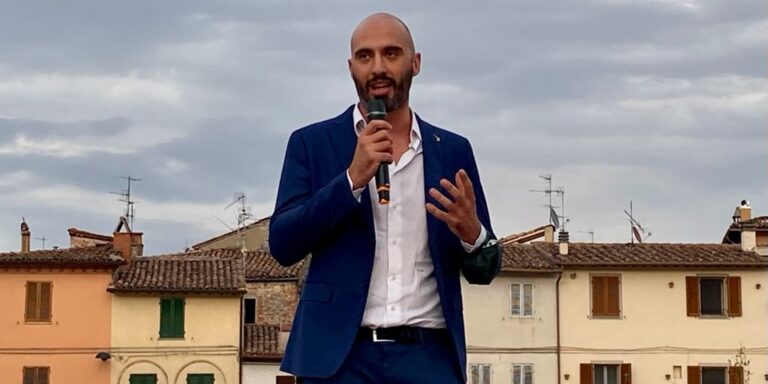 Città di Castello, ancora scontro sul dimensionamento scolastico: Marchetti (Lega) attacca la Regione