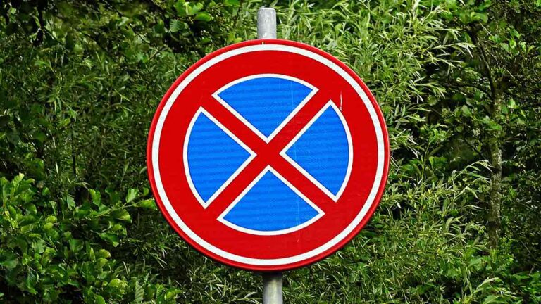 Divieto di fermata in via dei Casceri