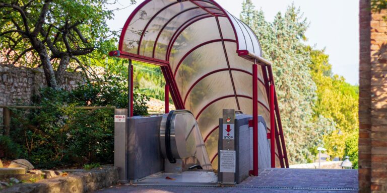 Scale mobili del Cassero chiuse al pubblico martedi 30 novembre dalle ore 8 alle 13 per interventi manutentivi ordinari