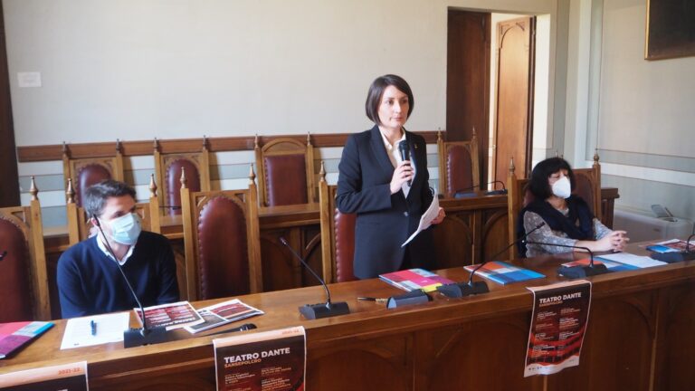 Stagione teatrale a Sansepolcro: tra i protagonisti Giorgio Pasotti, Ambra Angiolini, Ottavia Piccolo e Chiara Francini