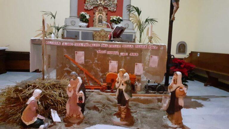 Presepe “rosa” dedicato alle donne, alle casalinghe e alla loro protettrice Santa Marta e presepe “agricolo” ispirato alla secolare “battitura” del grano realizzati nelle chiese di Astucci e Piosina