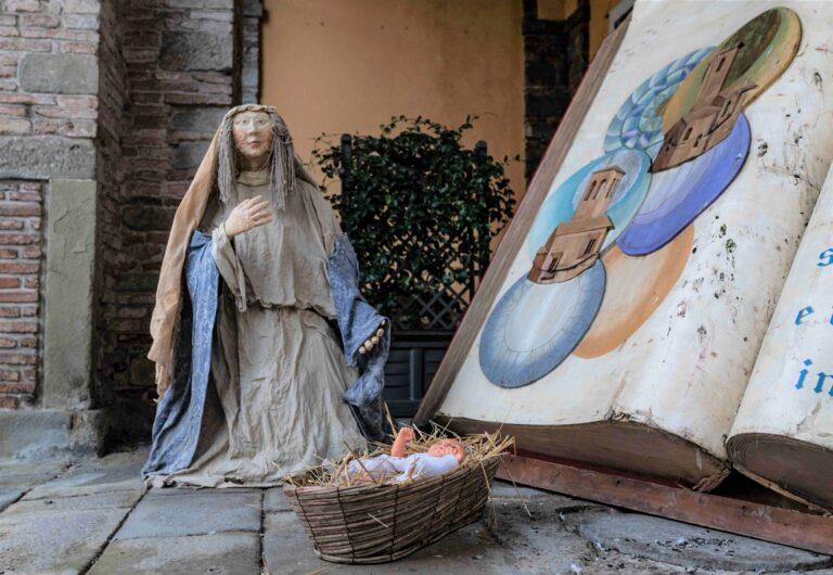 La mostra dei Presepi dal Mondo, le visite guidate nel centro storico e al Museo della Battaglia e di Anghiari e la “consegna” delle letterine a Babbo Natale. Tanti gli eventi previsti per il 19 dicembre