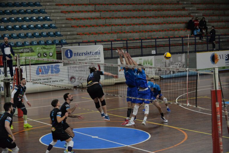 Pallavolo serie B/M: San Giustino espugna Foligno e  consolida la prima posizione in classifica