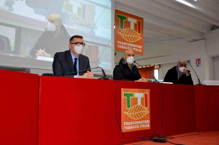 Il sindaco Luca Secondi: “Forte preoccupazione per il futuro della tabacchicoltura in Alta Valle del Tevere, il governo nazionale tuteli aziende e lavoratori”.