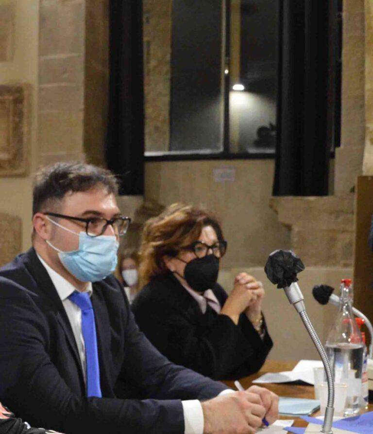 Interpellanza sui trasporti scolastici dei consiglieri comunali Unione Civica Tiferno, Luciana Bassini e Filippo Schiattelli