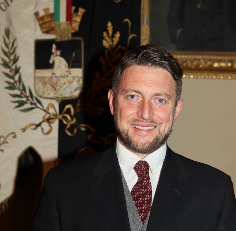 Nuova luce a Sansepolcro, primo intervento sull’illuminazione. E’ stato completato lo stralcio da 150 mila euro