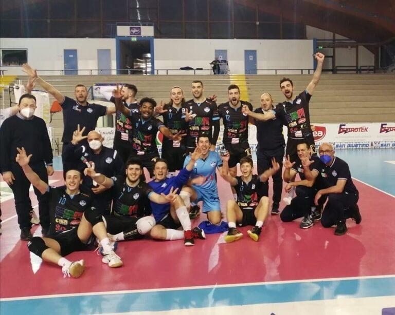 Pallavolo serie B/M: Ermgroup San Giustino inarrestabile, vince anche contro i Lupi di Santa Croce e si regala l’ottava vittoria consecutiva