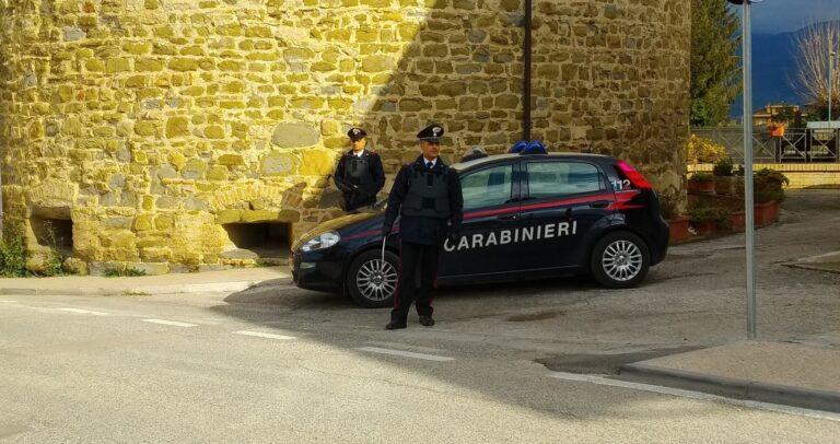 Carabinieri smascherano la truffa di una impiegata di agenzia assicuratrice