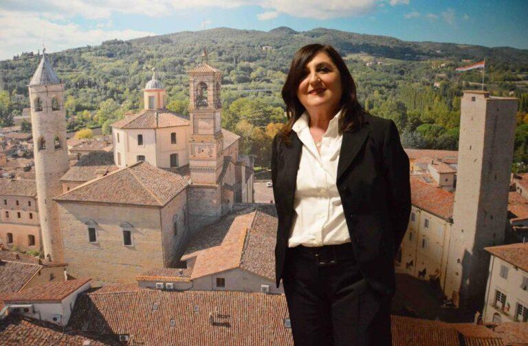 Un milione 400 mila euro di interventi nei cimiteri del territorio: l’assessore ai Lavori Pubblici Riccardo Carletti risponde in consiglio comunale all’interrogazione della maggioranza a prima firma della consigliera Maria Grazia Giorgi (Pd)