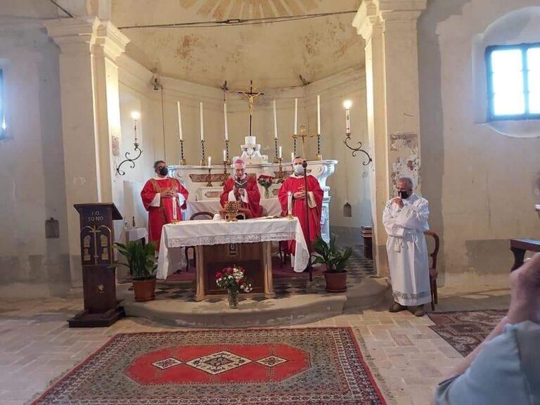 Dopo la pausa invernale, riapre la chiesa di Pieve de’ Saddi, quest’anno con un motivo in più per festeggiare, 10 anni di apertura dell’Ostello