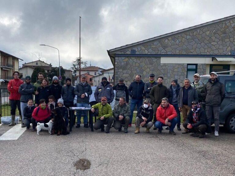 L’operazione “Biondo tevere” ha colpito nel segno. Tanti volontari nonostante il maltempo lungo le sponde del fiume a raccogliere rifiuti di ogni genere
