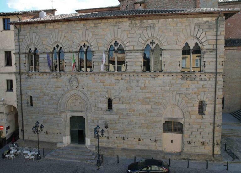 Lunedì 9 maggio si riunisce il consiglio comunale di Citta’ di Castello