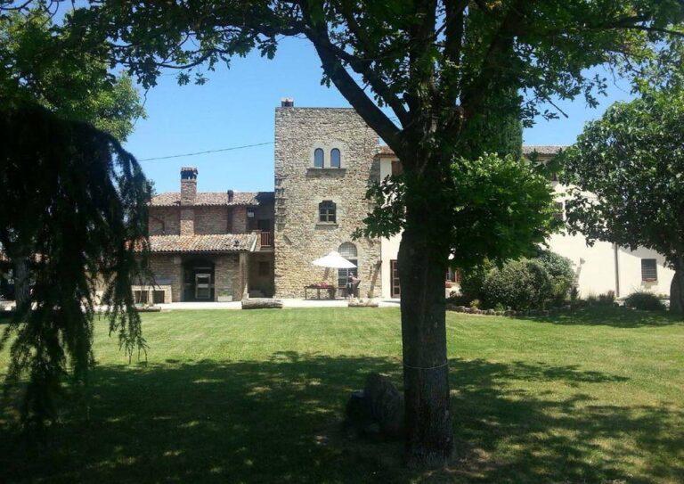 Città di Castello: L’arte in Dogana. Esposizioni e cultura con gli artisti del territorio