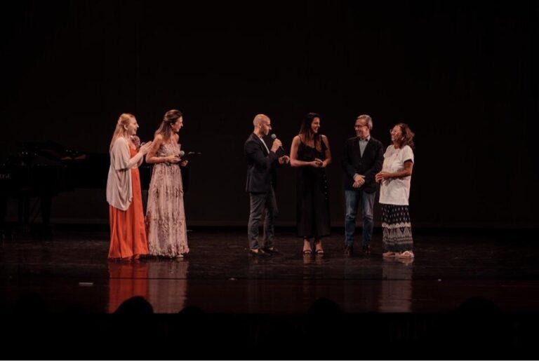 Oro alla carriera: 50 anni con sorpresa per Alessassandra Carmignani! 