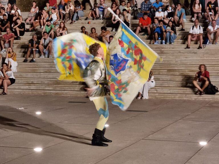 Gli Sbandieratori di Sansepolcro in terra Catalana. 
