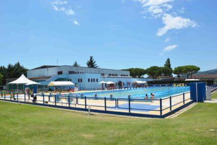Piscina comunale olimpionica aperta con orario ridotto dall’11 al 14 luglio: l’impianto ospiterà i campionati regionali assoluti di nuoto. Biglietto unico di ingresso a 5 euro 
