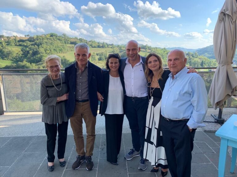 Pietralunga in festa per la coppia di “diamante”, Flora Valcelli e Giovanni Ortali che oggi celebra 60 anni di vita insieme