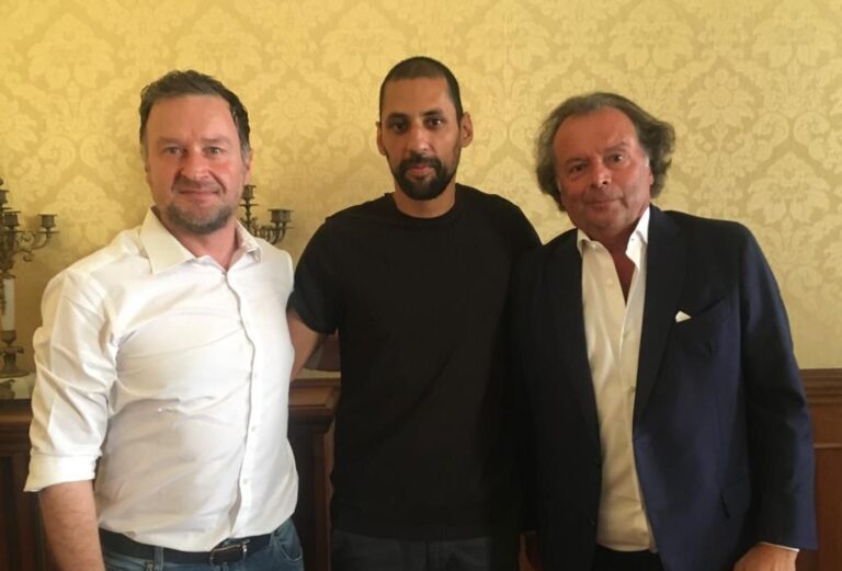 𝗨𝗳𝗳𝗶𝗰𝗶𝗮𝗹𝗲: 𝗔𝗱𝗻𝗮𝗻𝗲 𝗘𝘀𝘀𝗼𝘂𝘀𝘀𝗶 𝘁𝗼𝗿𝗻𝗮 𝗮𝗹 𝗦𝗮𝗻𝘀𝗲𝗽𝗼𝗹𝗰𝗿𝗼