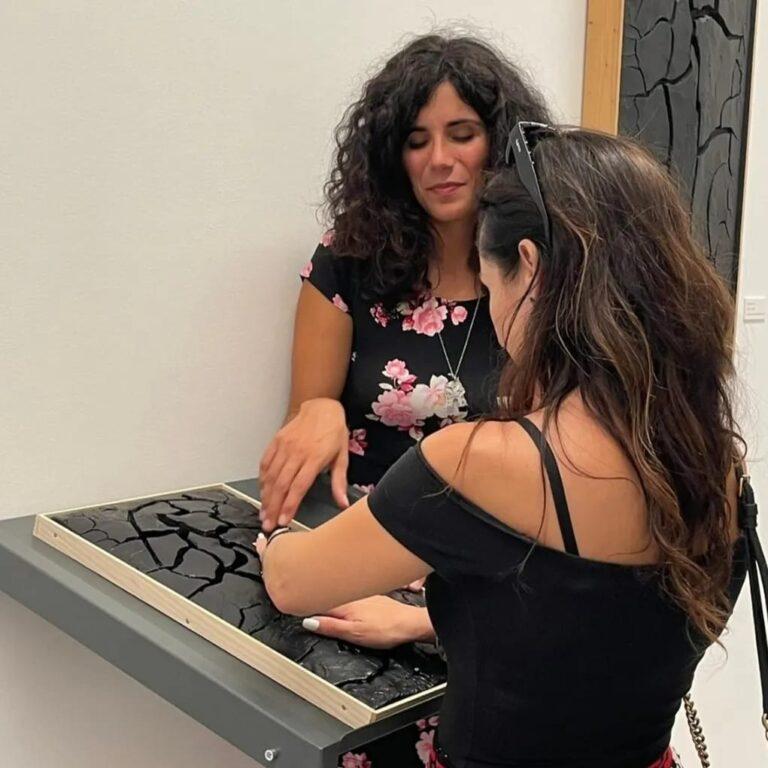 Oltre ventimila presenze ai Musei Burri: prorogata al 13 novembre la mostra “La Luce del Nero” 