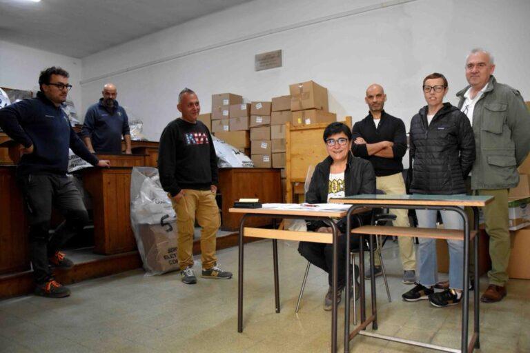Elezioni Politiche del 25 settembre: il sindaco Luca Secondi e gli assessori della giunta ringraziano i cittadini e le forze dell’ordine e plaudono al lavoro dei presidenti di seggio, degli scrutatori e dei dipendenti comunali chiamati a costituire l’Ufficio Elettorale per lo svolgimento della consultazione 